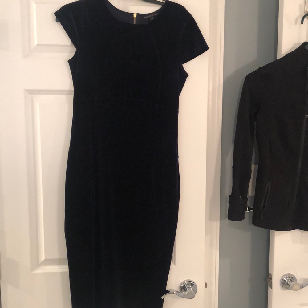 Velvet dress with back zipper
